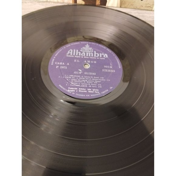 JULIO IGLESIAS El Amor Vinyl LP 1975 Columbia Record Import Spain - Picture 2 of 4